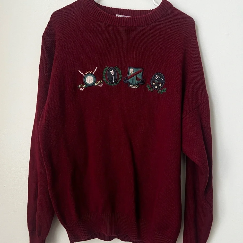 Izod Men's Maroon Crewneck Sweater with Embroidery
